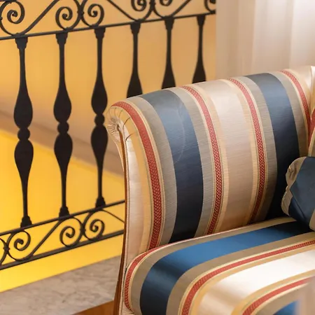 فندق لا بولينا سيرّافالّي سكريفِيا