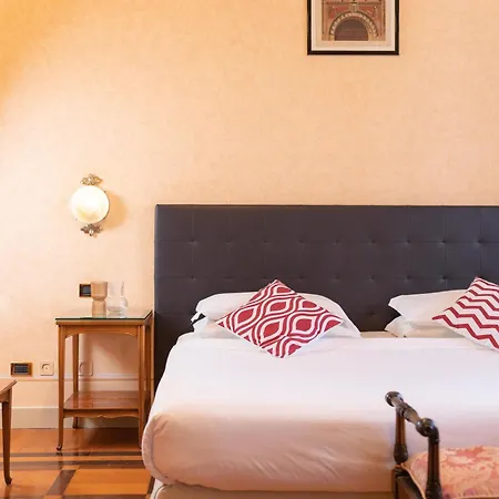 Hotel La Bollina 4*